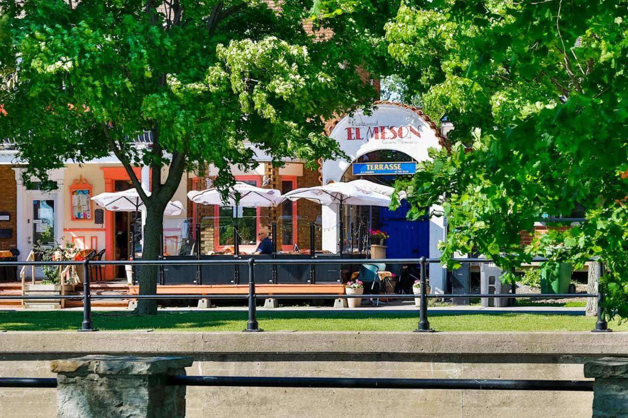 Free Parking In Beautiful Lachine Montreal Zewnętrze zdjęcie